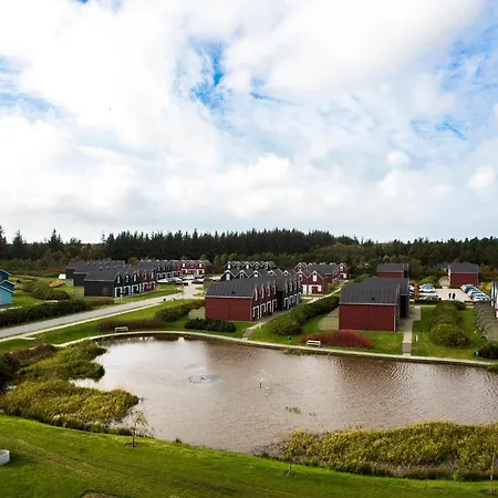 Landal Seawest Resort 5*